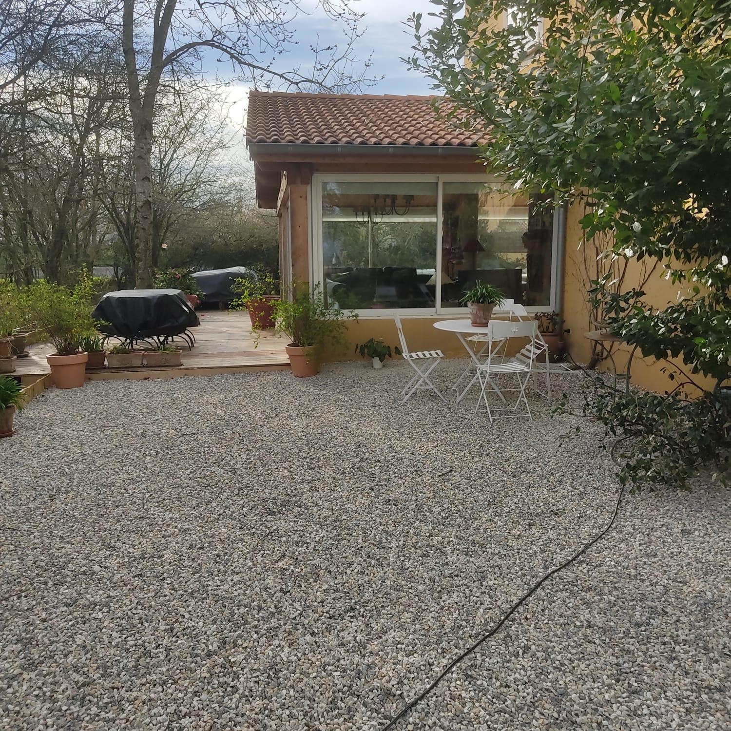 La Frenaie Saint-Cyr-sur-le-Rhone Exterior foto
